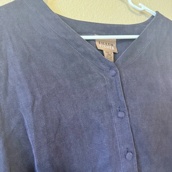 Eileen Fisher Navy Blue Button-Up Top M/L 100% silk - Picture 2 of 4